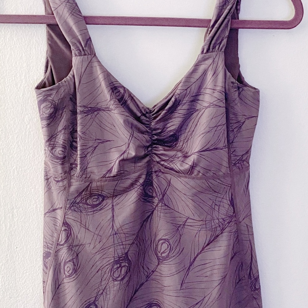 Lululemon purple OM pattern tank